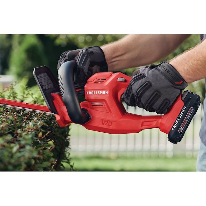 Taille-haie sans-fil CRAFTSMAN 20 V 20 po batterie et chargeur inclus