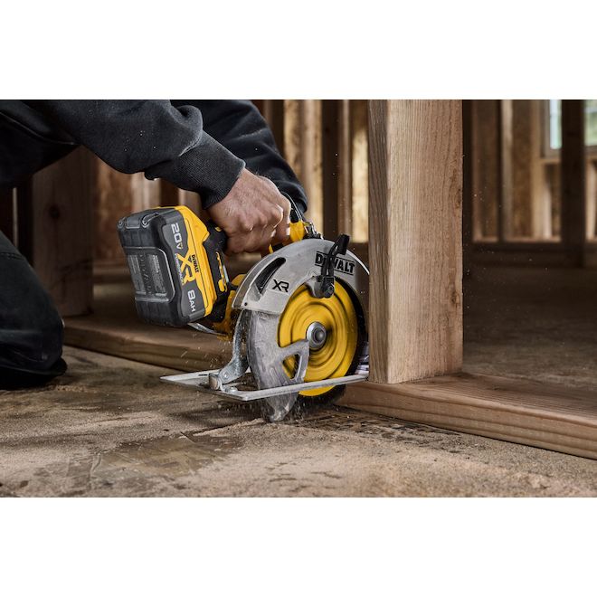 Saw Tool Dewalt 20 Volt Max Circular Saw DeWalt ATOMIC 20V MAX