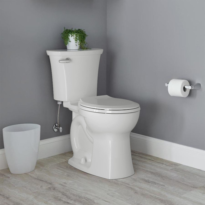 American Standard Edgemere 16.5-in White EverClean Surface 4.8 L/Flush Toilet