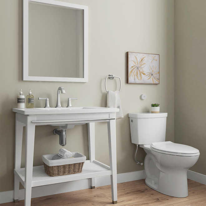 American Standard White Touchless Flush 2-Piece Elongated Toilet