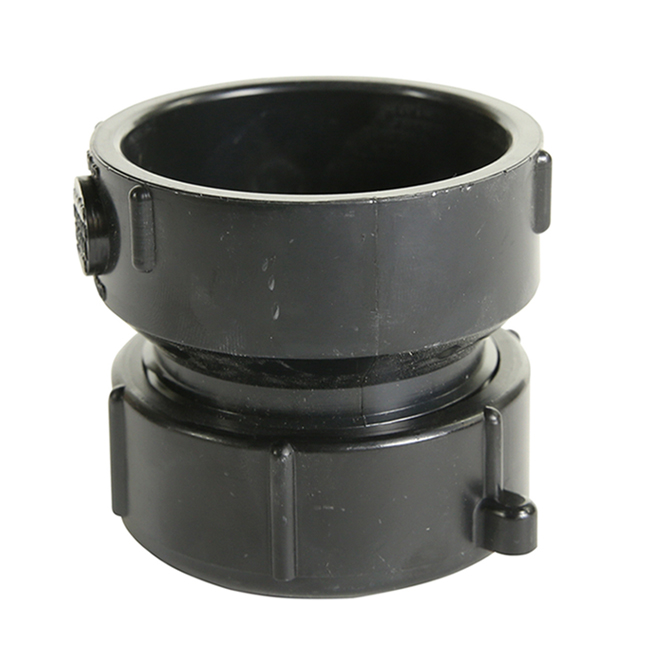 Adaptateur de tuyau Ipex 1 1/2 po x 1 1/4 po en plastique ABS noir
