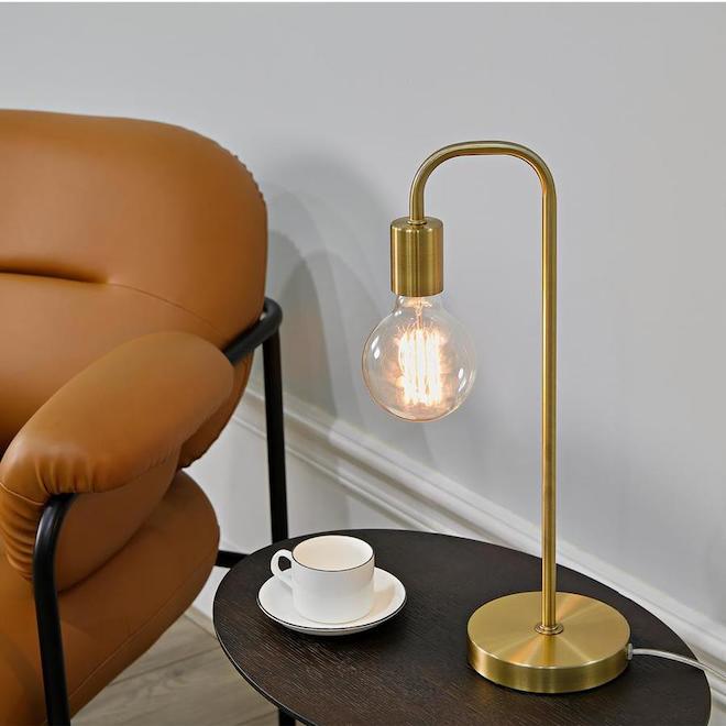 Globe Electric Holden Metal Table Lamp - 18-in - Matte Brass