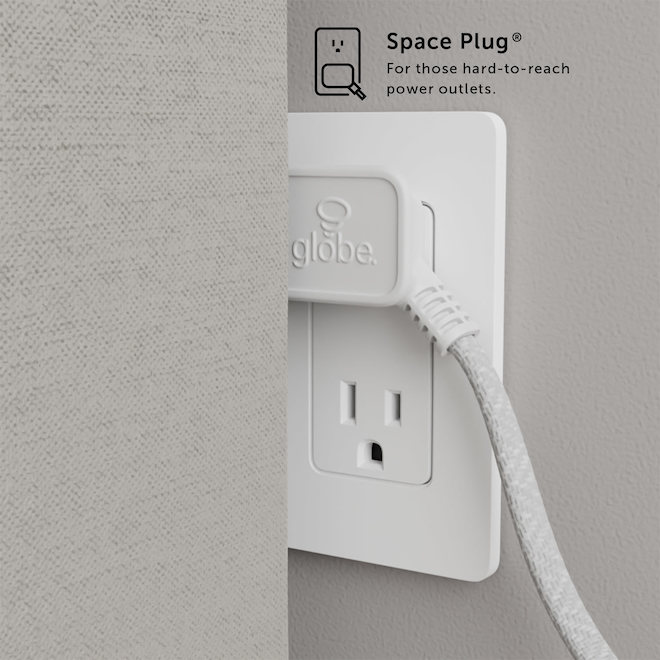 Globe Electric 3 Outlets 2 USB - White