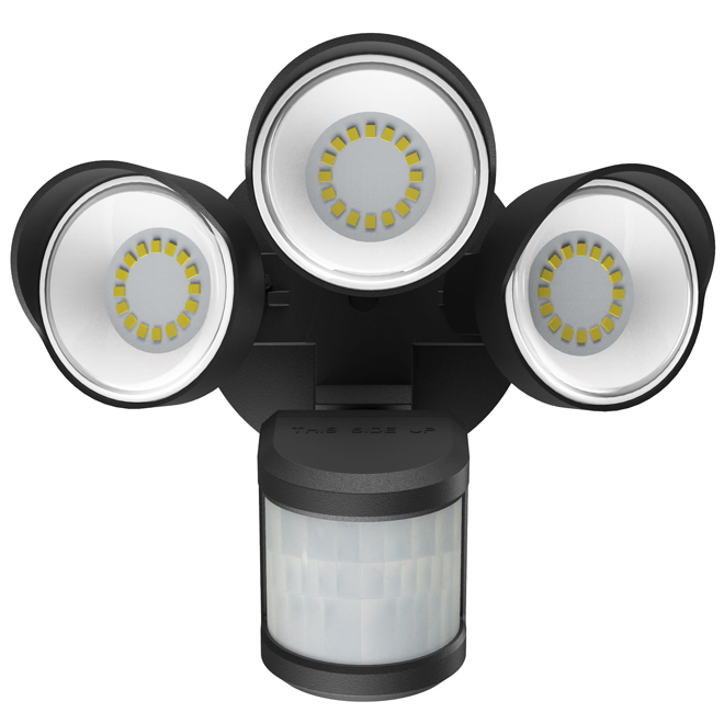 Globe Electric 32W LED Floodlight with 3 Lights and Motion Sensor - Black