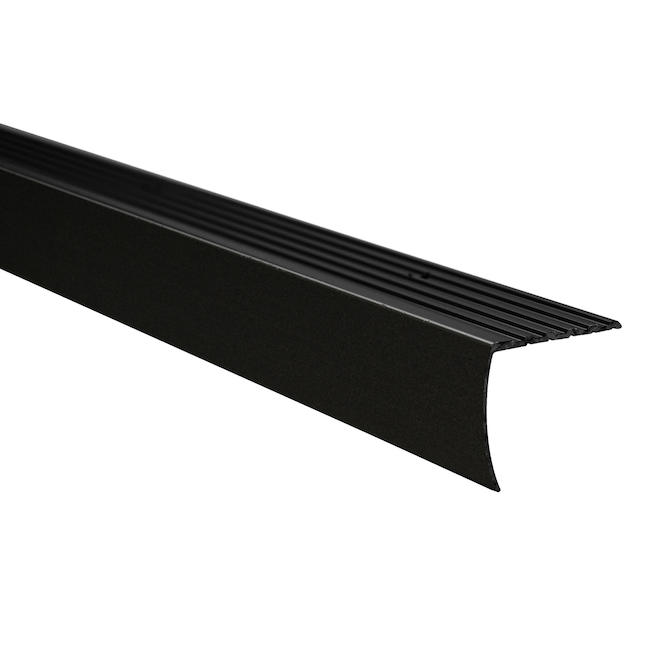 Moulure de nez de marche Shur-Trim en aluminium noir mat 1 1/8 po x 6 pi