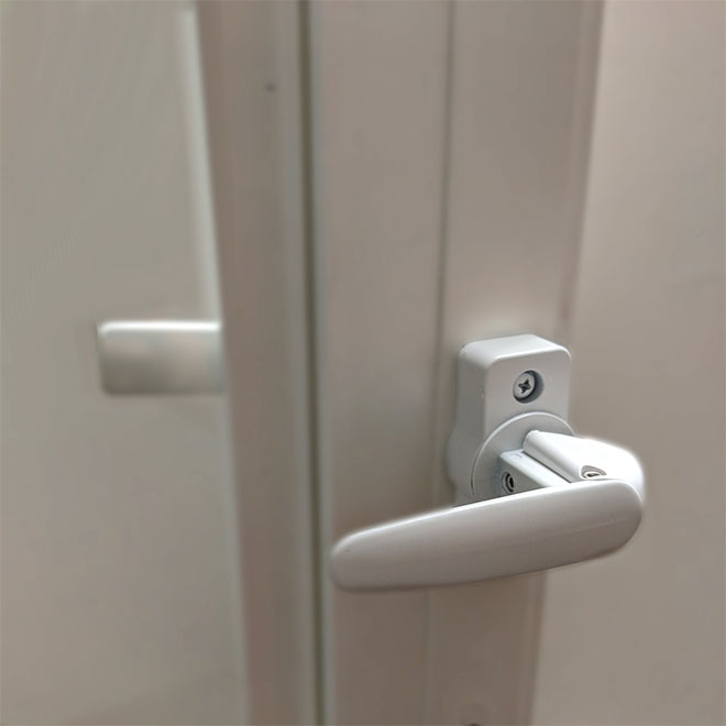 IDEAL 1.75-in Screen Door and Storm Door Inside Latch