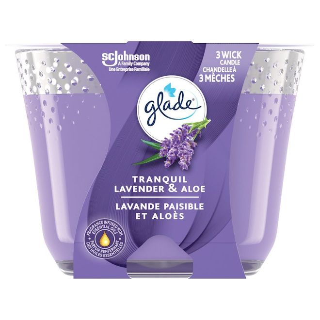 Chandelle Glade 3 mèches parfumée à la lavande oaisible et Aloes