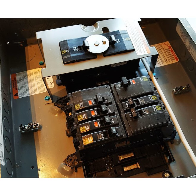 Square D 60 AMP 18-Space 36-Circuit Maximum Generator Panel