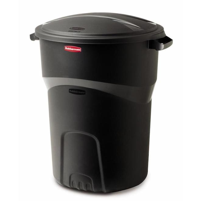 Rubbermaid 32-gal Trash Can with Lid - Plastic - Black