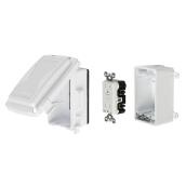 Boîte électrique intérieure ou extérieure Reddot à une prise en PVC blanc rectangulaire résistant aux intempéries