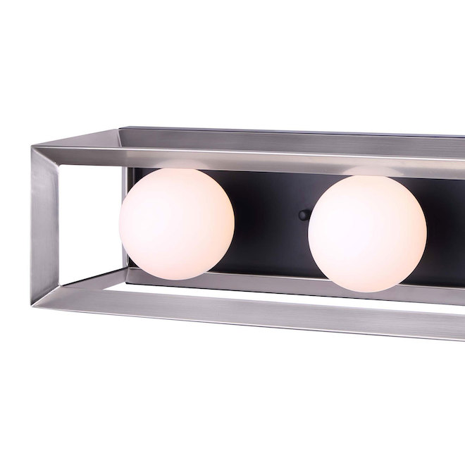 Applique murale Finch de 32 po l. à 4 lumières au fini noir mat et nickel brossé par Canarm