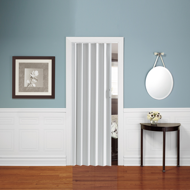 Porte pliante ajustable Via par Colonial Elegance de 36 po x 80 po en PVC blanc