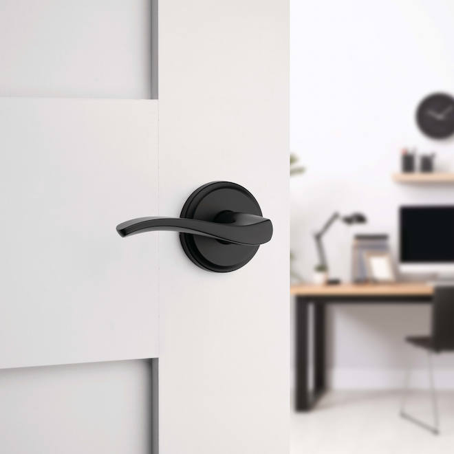 Weiser Sedona Passage Lever Black Matte Zinc