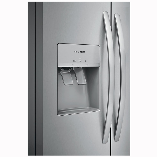 Frigidaire Side-by-Side Refrigerator 26-ft³ 36-in with Ice Maker - Stainless Steel