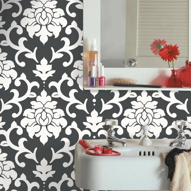 Damask Design Wallpaper - Black and White - 20.5" x 16.5'