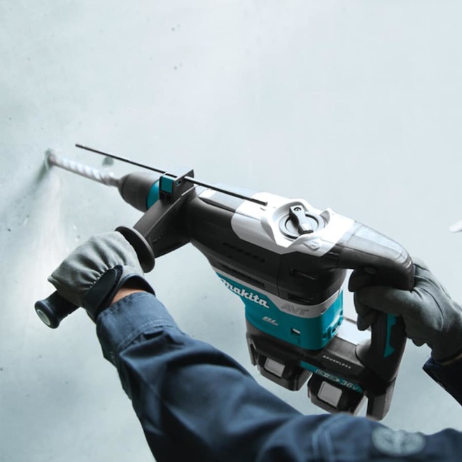 Makita 1 9/16-in Cordless SDS-Max Rotary Hammer - Brushless Motor - Auto-Start Wireless System - Dual Speed Mode