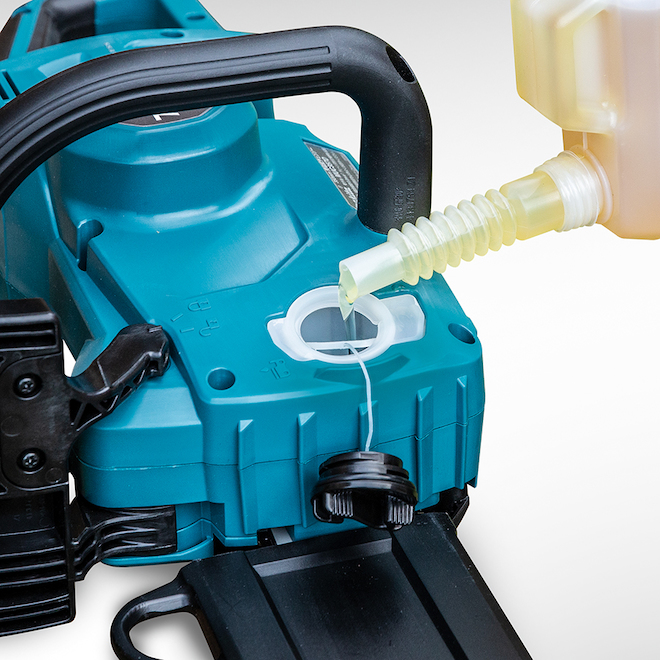Makita Brushless Cordless Electric 16-in Chainsaw with 18V Li-Ion Battery and Charger