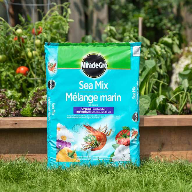 Miracle-Gro 11-10-12 Organic Sea Compost - 7.6 kg