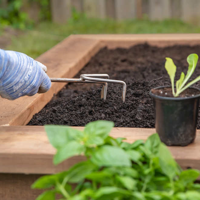 Miracle-Gro 11-10-12 Organic Sea Compost - 7.6 kg