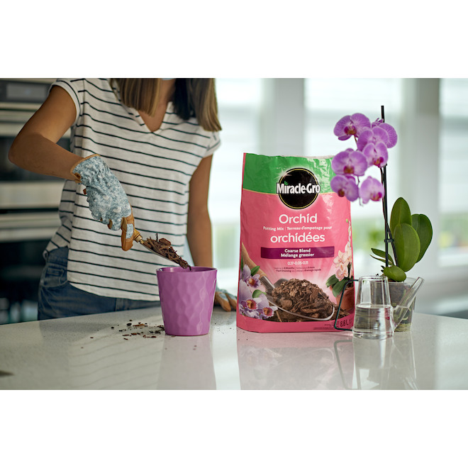 Miracle-Gro Orchid Potting Soil 8.8 Litres