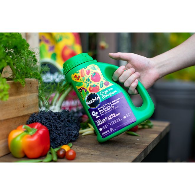 Engrais en granules biologique Miracle-Gro pour légumes et fines herbes, 1,58 kg