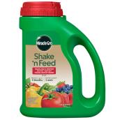 Engrais Shake 'n Feed Miracle-Gro pour tomates, fruits et légumes, 2 kg