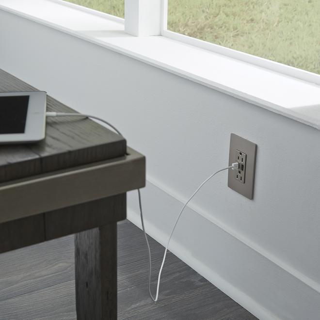 Legrand radiant 15 125-Volt Nickel Indoor Decorator Wall Outlet/USB