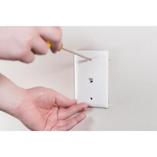 On-Q/Legrand Plastic RJ25 Wall Jack