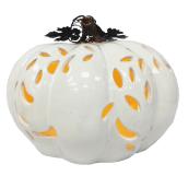 Citrouille illuminée, céramique, 6 1/2'' x 8 1/4'', blanche