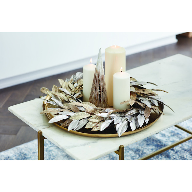 Holiday Living Wreath with Leaves - Chill Factor - 22-in - Gold and Silver