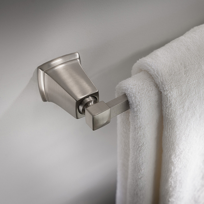 MOEN Boardwalk Brushed Nickel 18-in Towel Bar