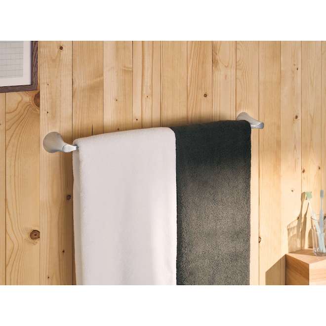 MOEN Graeden Towel Bar 24-in - Chrome