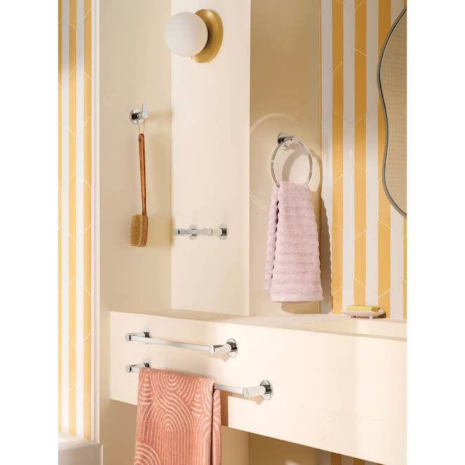 MOEN Avri Towel Bar 24-in - Chrome