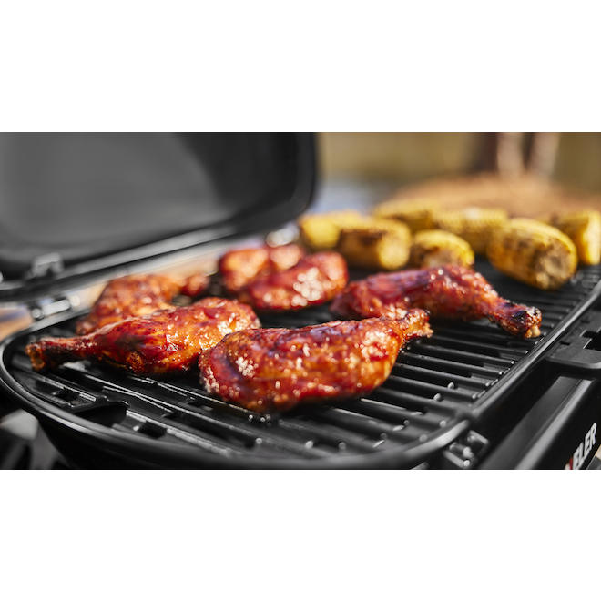 Weber Traveler 12,000-BTU Black Portable BBQ