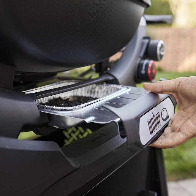 Weber Black 18,000-BTU Portable Propane Gas Grill