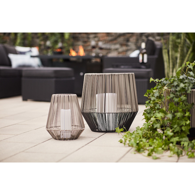 Penelope James 12.6-in x 12.6-in Polyrattan Planter