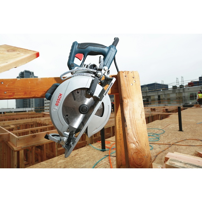 Bosch Professional Worm Drive Circular Saw 7 1/4-in with Left Side Blade