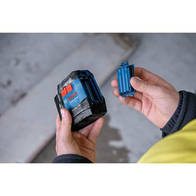 Bosch VisiMax Self-Leveling Cross-Line Laser with Support Green Beam 50-ft