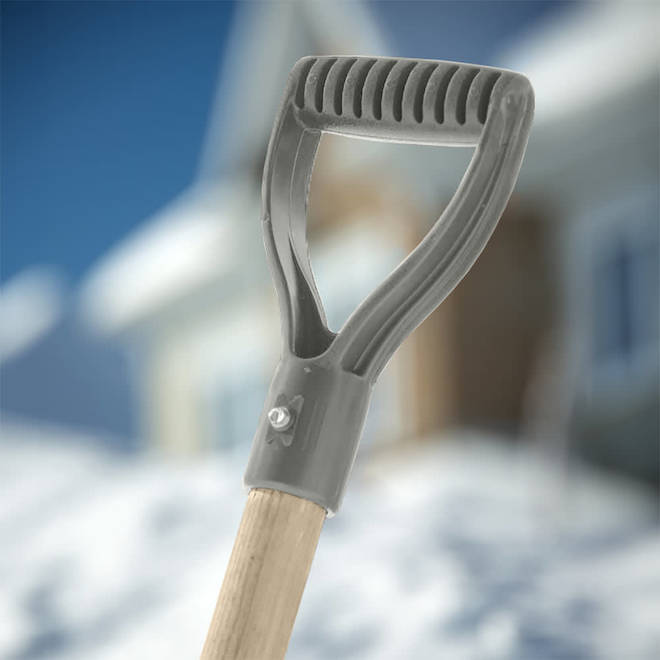 Garant Lightweight Snow Shovel 26-in in  Red or Black Poly