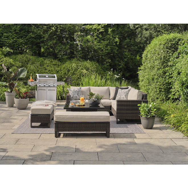 allen + roth Palmore Brown Wicker Patio Conversation Set with Metal Frame and Off-White Cushions Included - 4-Piece