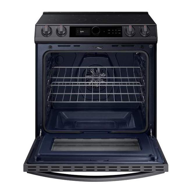 Cuisinière électrique intelligente de 30 po, 6,3 pi³, à convection intégrée