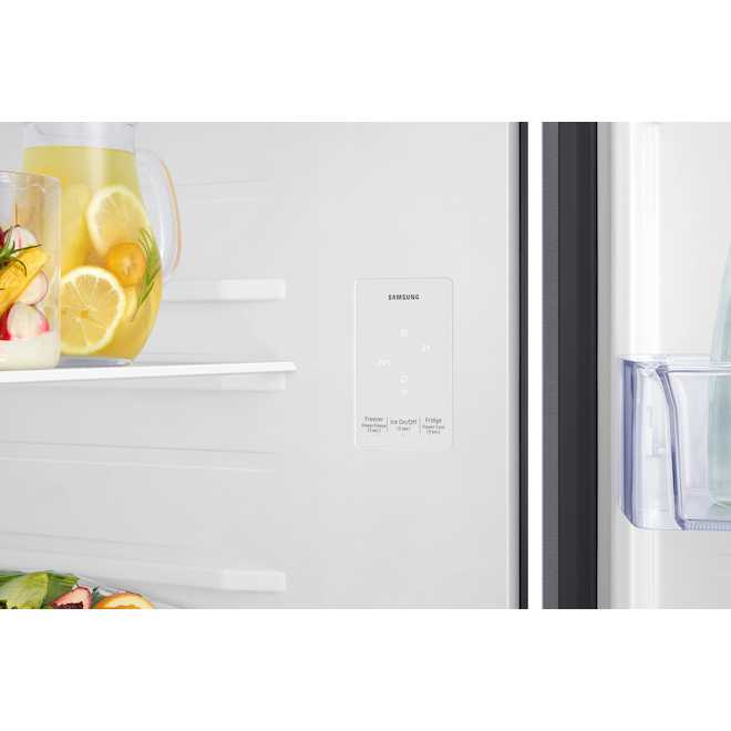 Samsung Refrigerator with Top Freezer 17.5-cu.ft. with All Around Cooling - Grey
