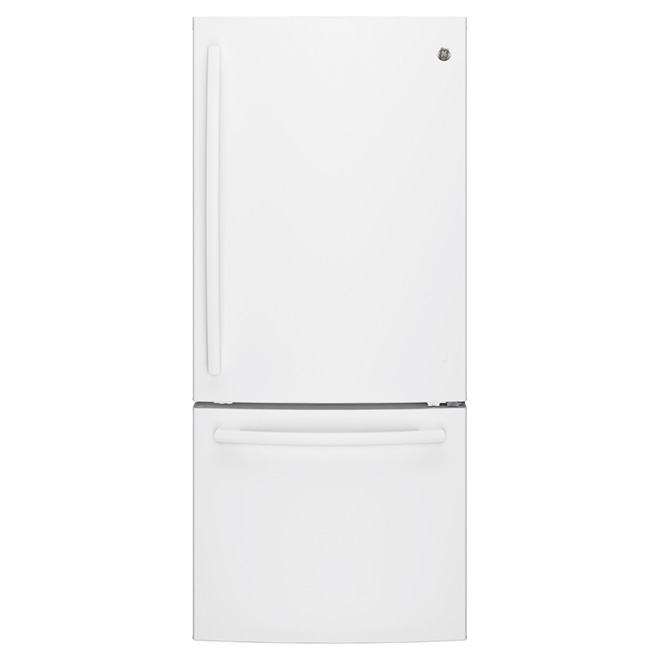 GE 30-in Bottom-Freezer Refrigerator - 20.9 cu. ft. - White