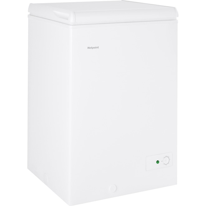 Hotpoint 22.5-in Chest Freezer - 3.6-cu. ft. - Manual Defrost - White