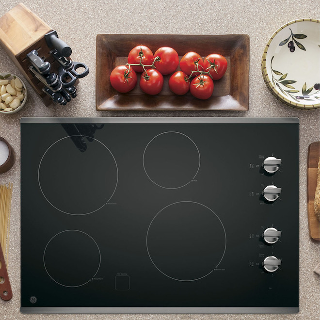 GE Electric Built-In Glass Cooktop 30-in - Stainless Steel