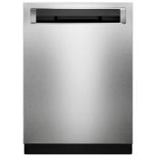 Built-In Dishwasher - ProWash Cycle - 24" - Stainless Steel