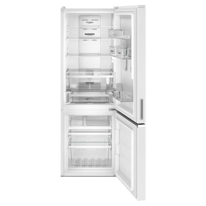 Réfrigérateur compact à congélateur inférieur 24 po blanc Whirlpool, 12,9  pi³, commandes numériques