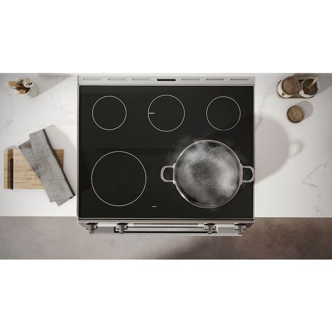 Bosch 100 Series Electric Slide-In Range with Powerful Heating - 5.8-cu.ft.