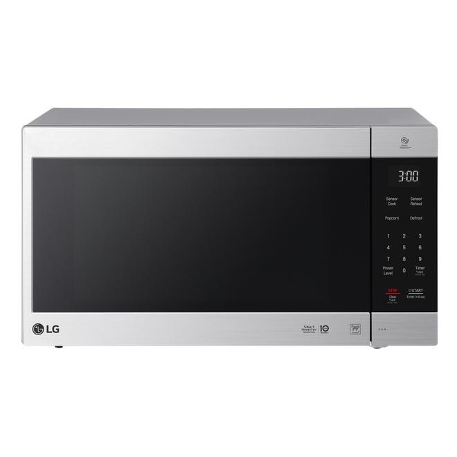 Toshiba 0.9-cu ft 900-Watt Countertop Microwave (Stainless Steel) in the  Countertop Microwaves department at