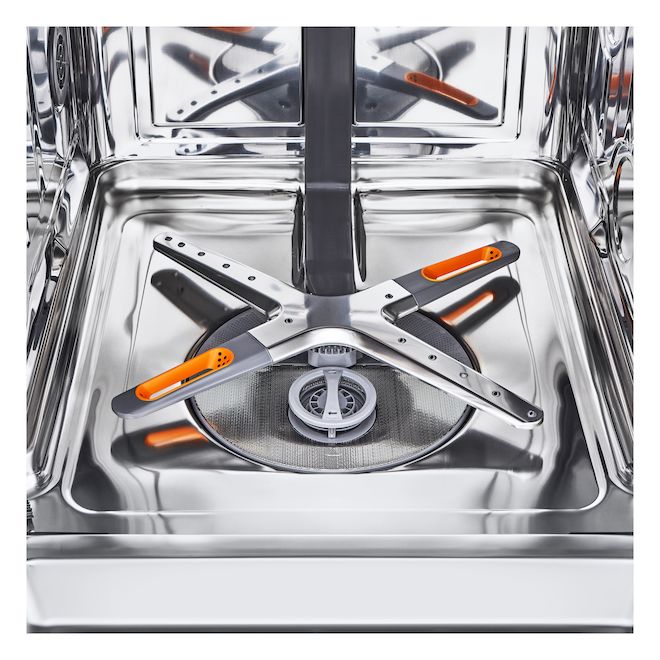 LG 24-in Top Control Dishwasher - 44 dBA - QuadWash Pro - Dynamic Dry - Stainless Steel